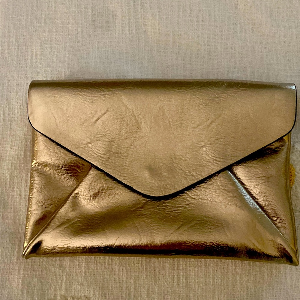 Golden envelope